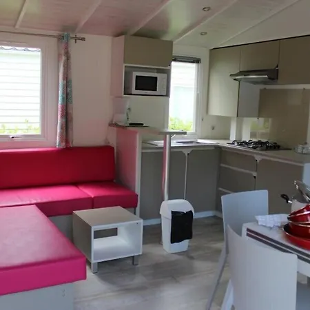 Flower Le Rompval 3* Le Bois de Cise