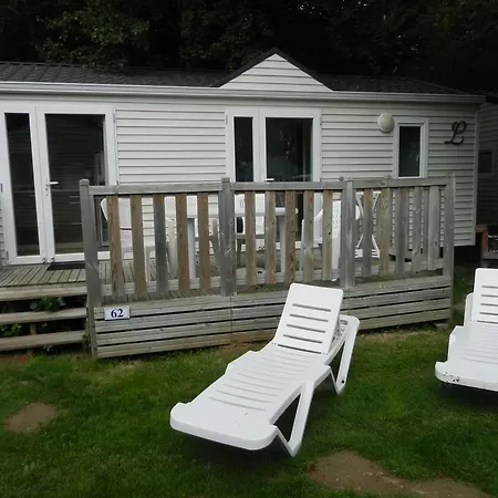 Flower Le Rompval Camping 3*