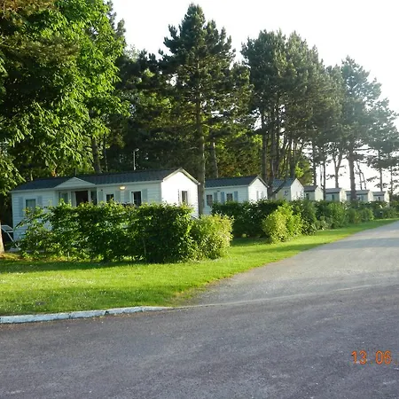 Flower Le Rompval Camping 3*